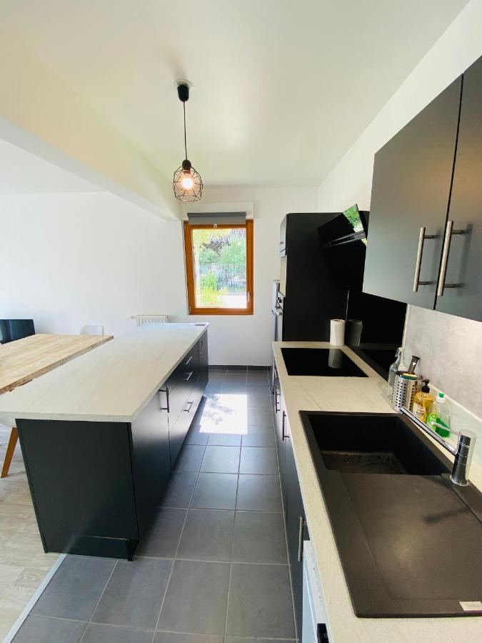 Family Apartment Disneyland-Paris, Garden&Parking Montévrain Zewnętrze zdjęcie